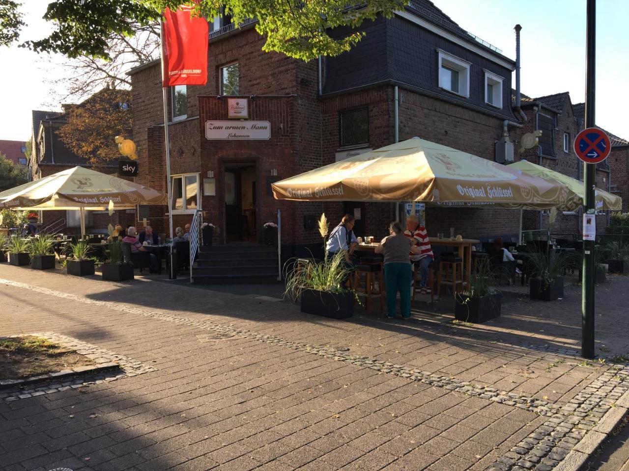 Bed and Breakfast Zum Armen Mann Düsseldorf Esterno foto