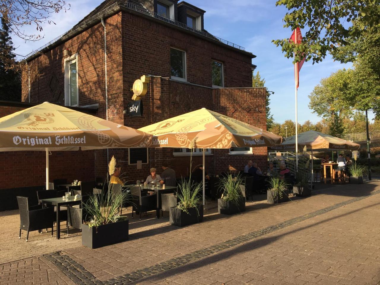 Bed and Breakfast Zum Armen Mann Düsseldorf Esterno foto